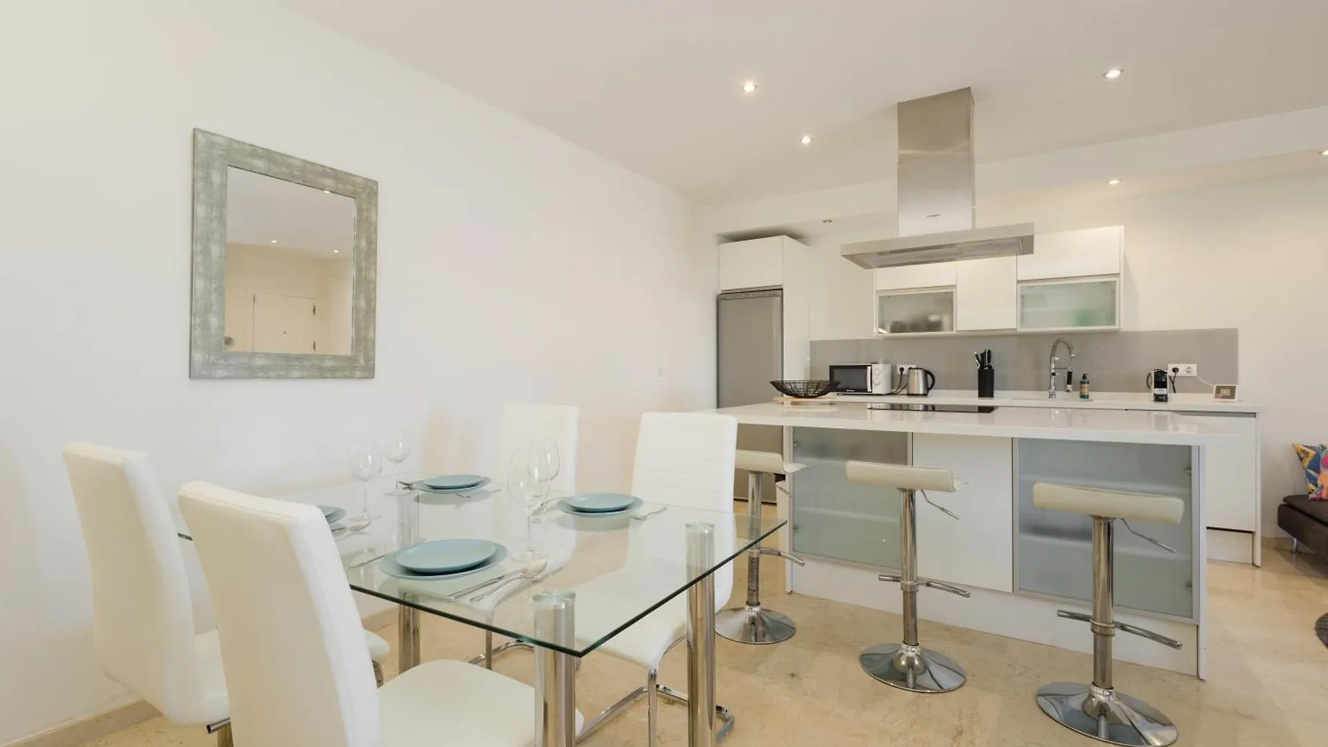 Apartment Balcones Del Lago Истан 0*,  Испания